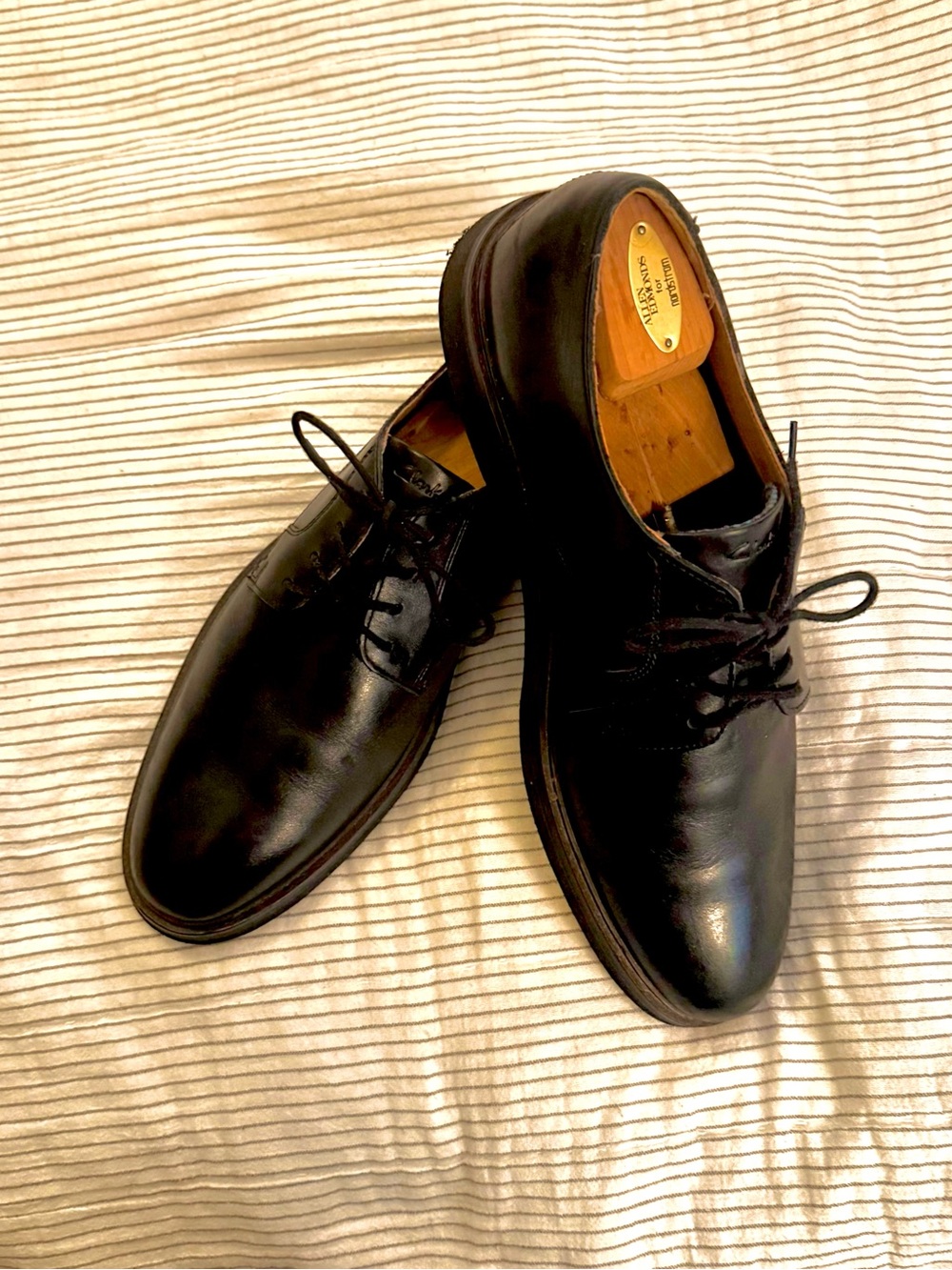 Clarks Extreme Comfort Men’s Black Leather Derby Dress Shoes size 13